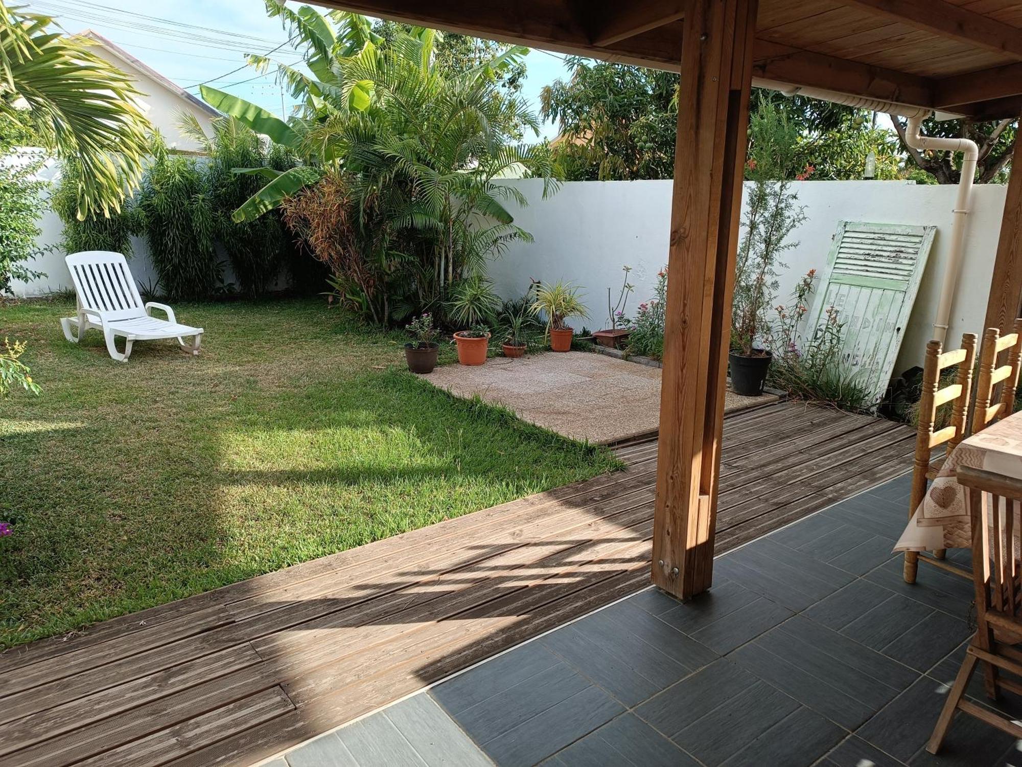 Jolie Maison T3 A St Pierre, 2 Chambres Avec Sdb, Grande Varangue, Jardin แซ็ง-ปีแยร์ ภายนอก รูปภาพ
