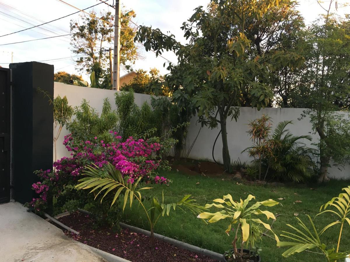 Jolie Maison T3 A St Pierre, 2 Chambres Avec Sdb, Grande Varangue, Jardin แซ็ง-ปีแยร์ ภายนอก รูปภาพ
